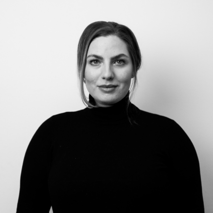 Dóra Tóth